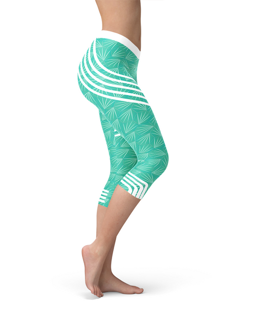 Load image into Gallery viewer, Turquoise Sports Capri Leggings
